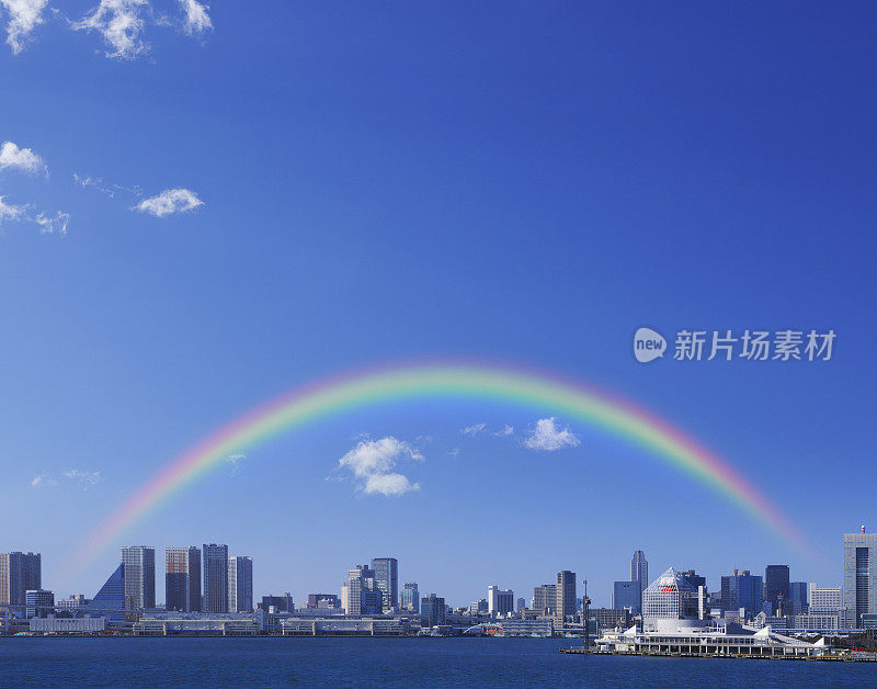 日本东京上空的彩虹