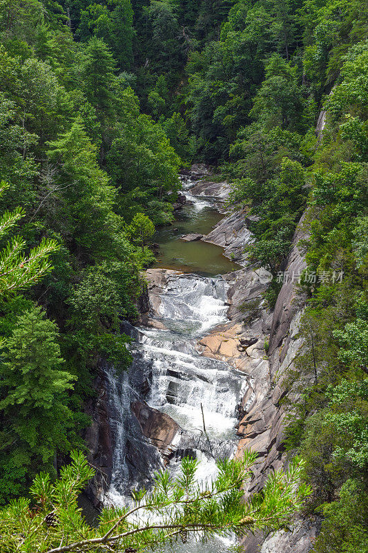 乔治亚州的塔卢拉峡谷瀑布