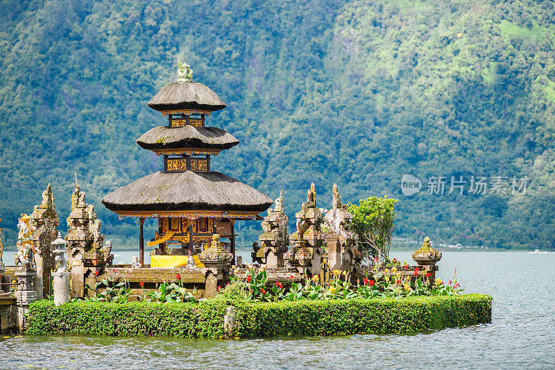 印度尼西亚巴厘岛的普拉乌伦达努寺