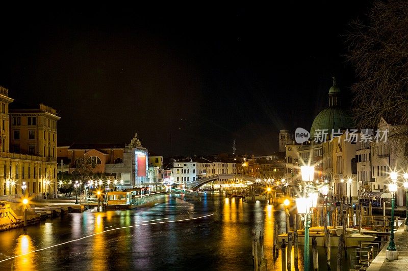 威尼斯大运河夜间活动