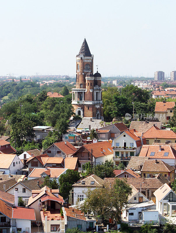 Gardoš塔在泽蒙鸟瞰图