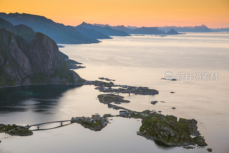 挪威罗浮敦群岛全景，日落美景