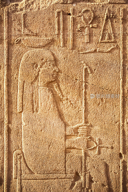 埃及卡纳克神庙中的象形文字