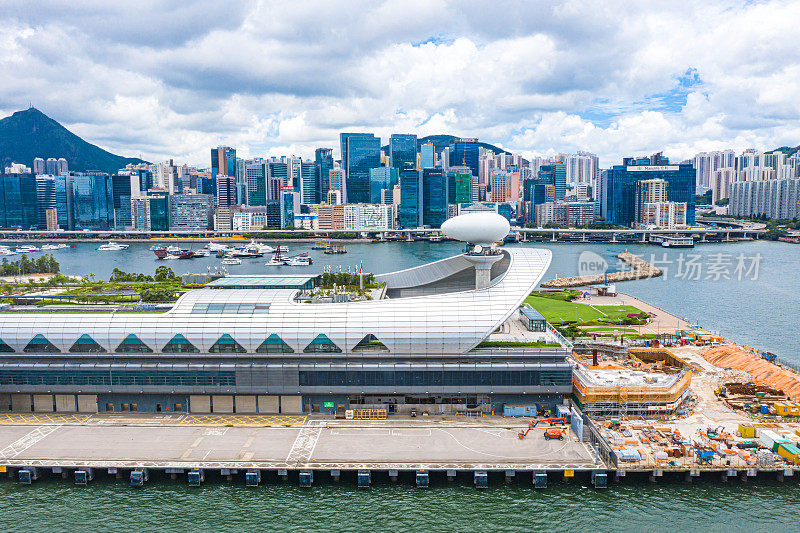 无人机拍摄的香港启德邮轮码头