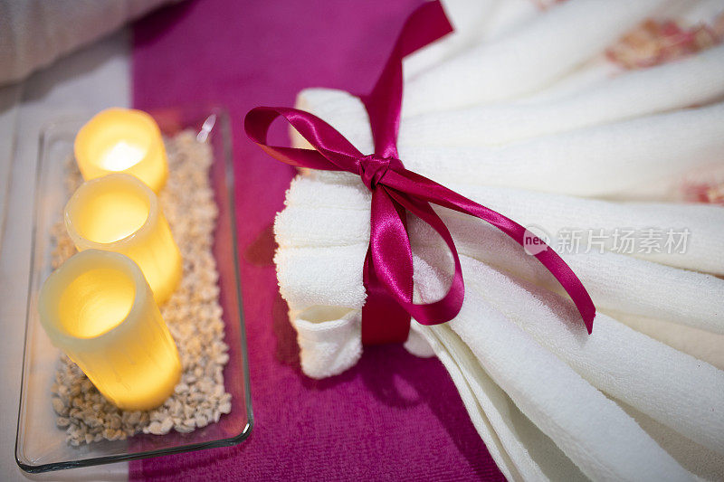 蜡烛和毛巾