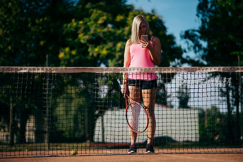 女网球运动员