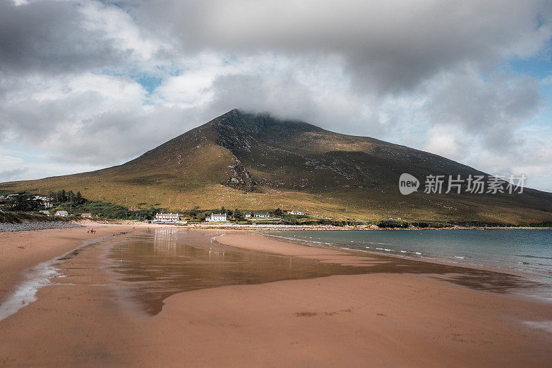 杜戈特海滩，阿基尔岛，爱尔兰