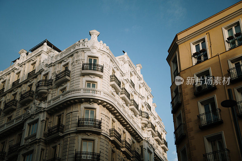 优雅的住宅建筑立面