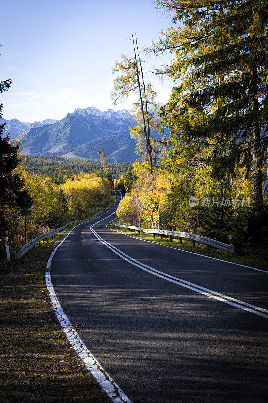 假期在波兰-道路到塔特拉山脉