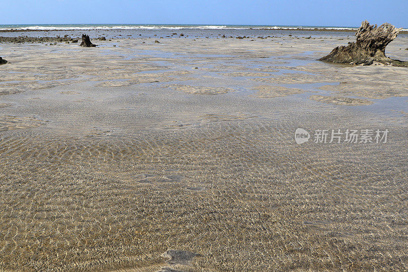 亚齐美丽海滩的全景