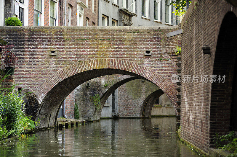 荷兰乌得勒支的古老石桥