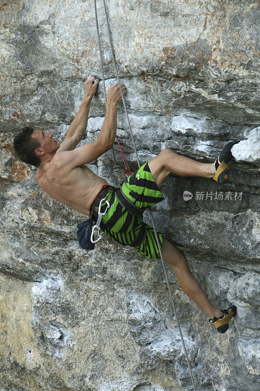 男性Rockclimber