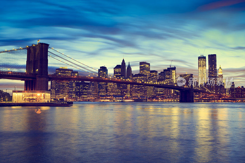 纽约曼哈顿和布鲁克林大桥