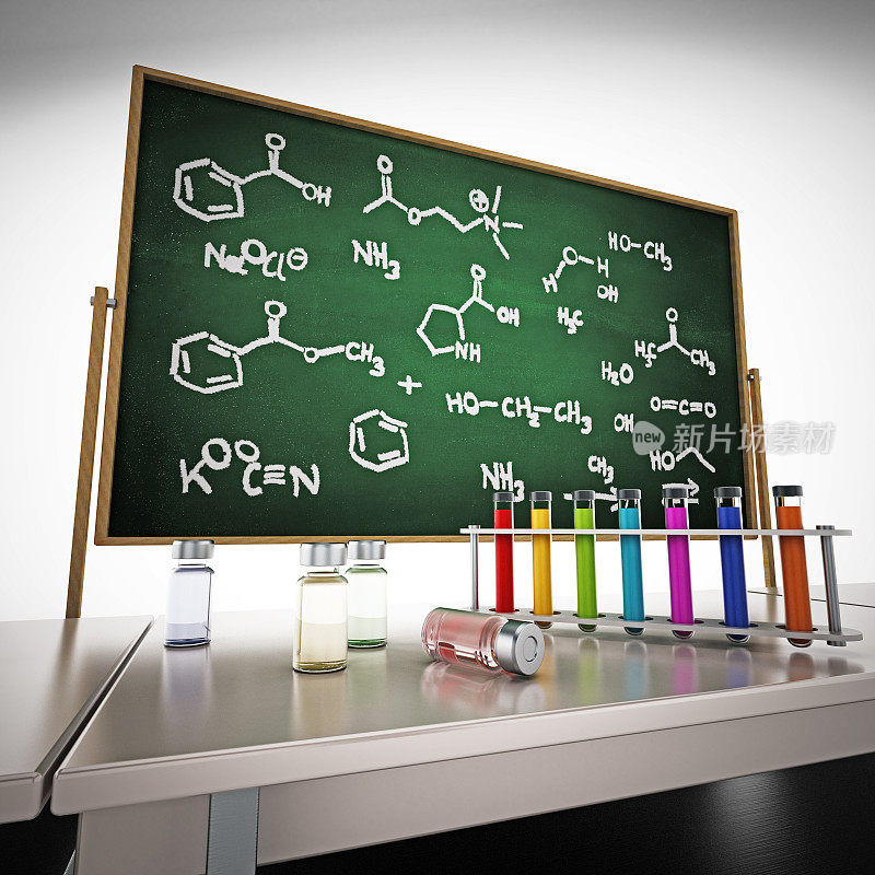 实验用试管和化学药品放在桌面上。以化学公式为背景的黑板