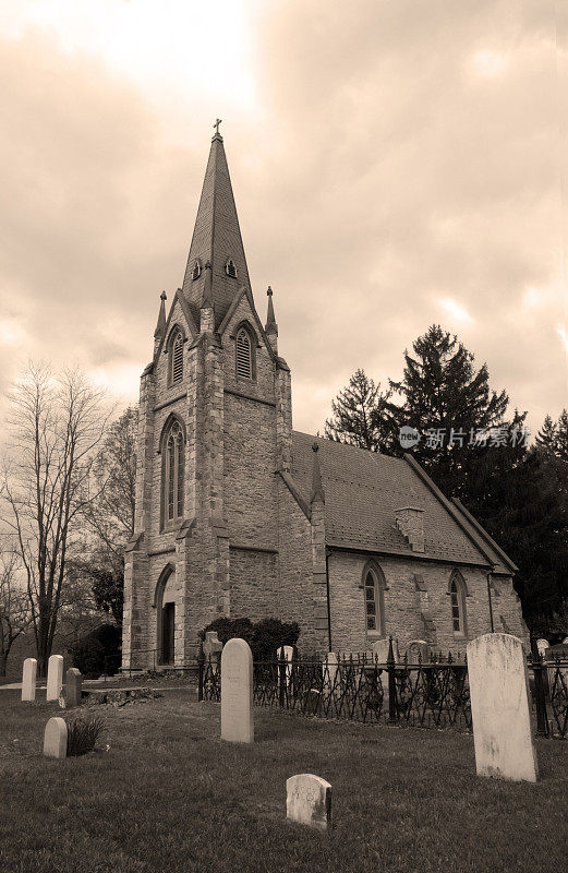 古教堂与墓地