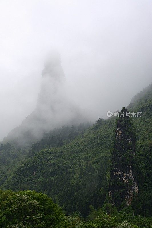 中国广西地区的漓江喀斯特风光