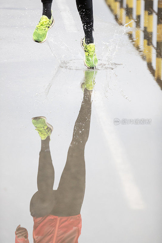 慢跑雨后