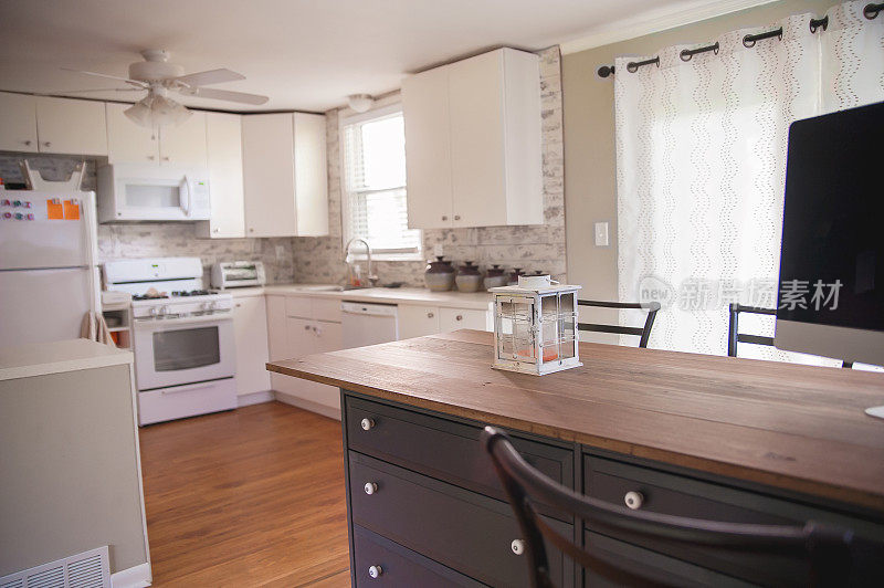 厨房及餐厅工作站