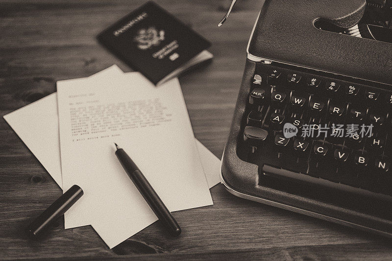 20世纪50年代老式打字机和信件
