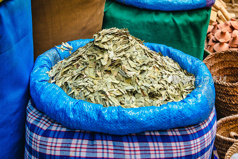 摩洛哥马拉喀什的香料市场
