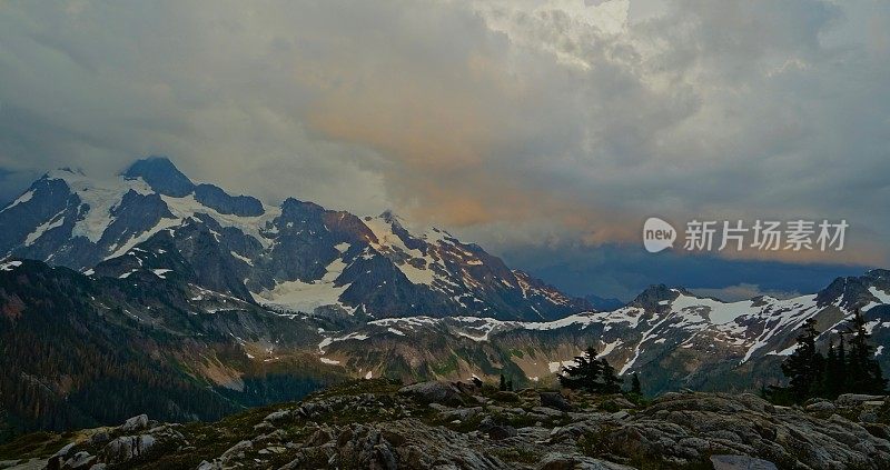 舒山雷辉山