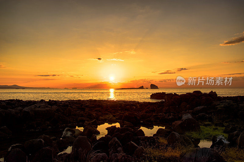 从西浦海滩的日出