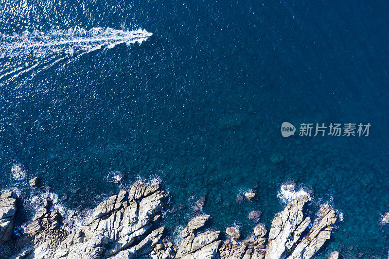 美丽的大海和游艇