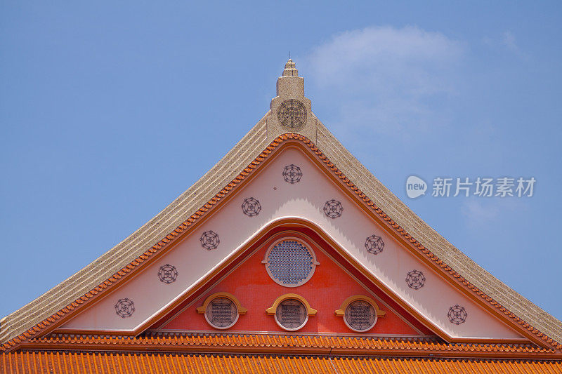 圣佛寺的山墙及屋顶