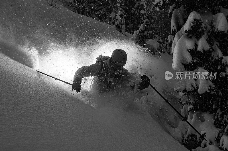 粉滑雪