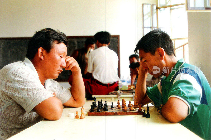 蒙古族传统节日那达慕:蒙古象棋比赛