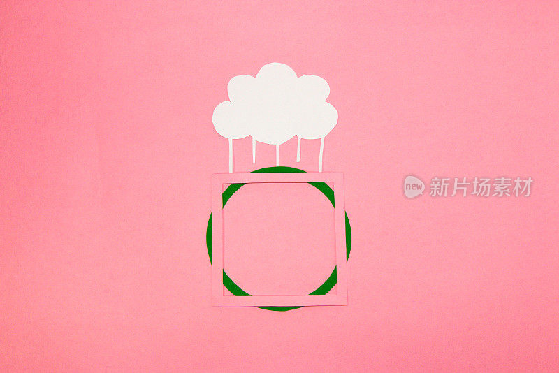 绿色圆圈配粉色边框作为拷贝空间，连接云端，在框后加载信息，空白美术设计，