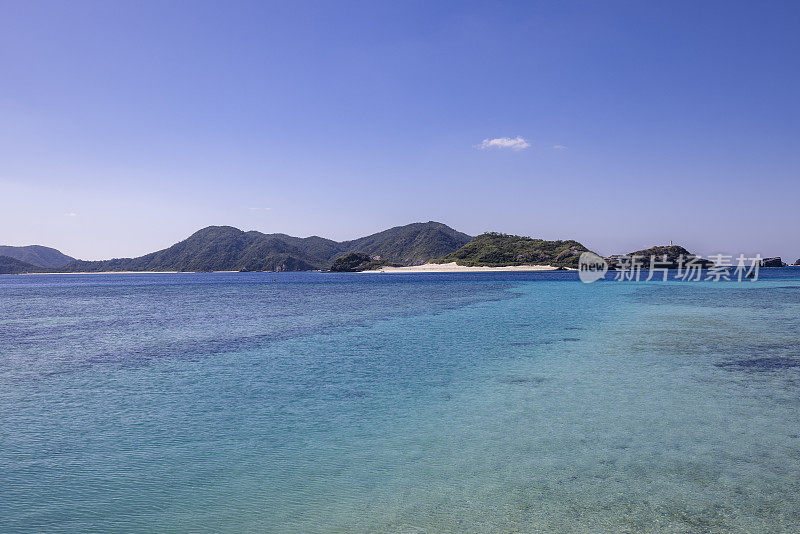 日本冲绳岛的Kerama群岛