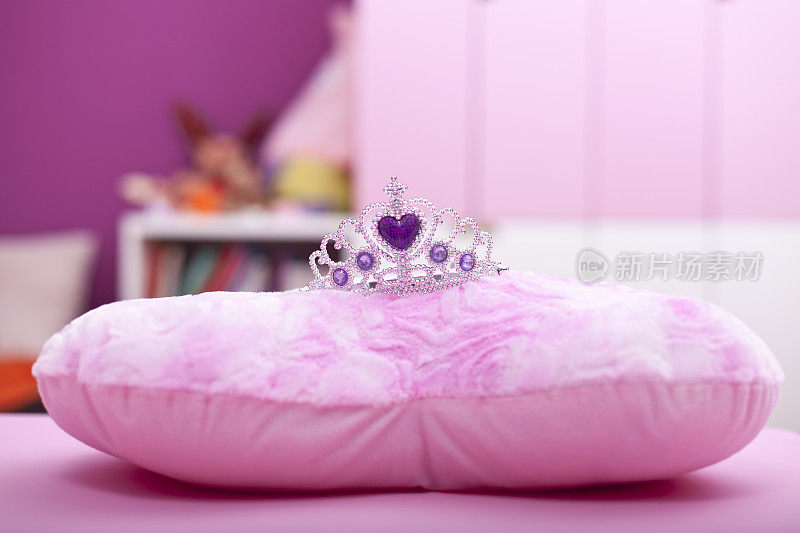 公主珠宝在孩子的房间里