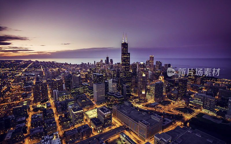 黄昏时分芝加哥天际鸟瞰图