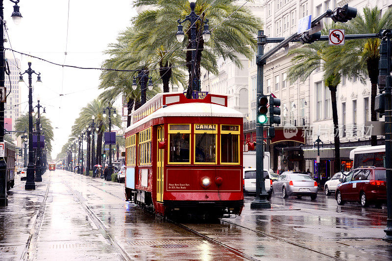 新奥尔良雨天的电车