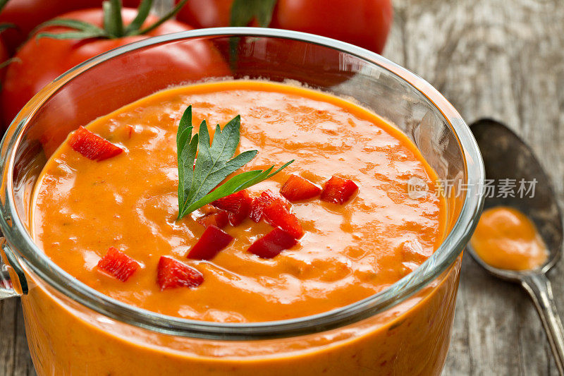 番茄红椒汤