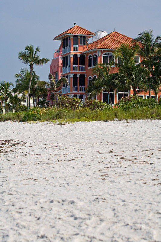 佛罗里达西海岸的大型海滨别墅