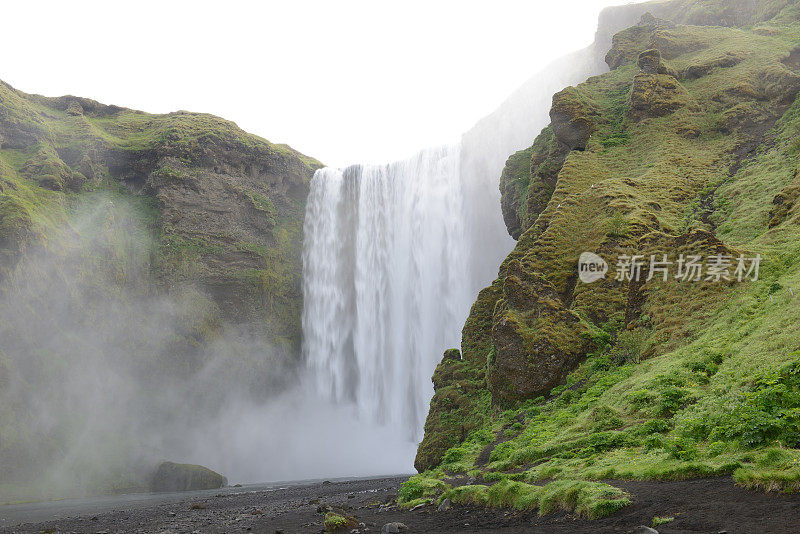 在冰岛Skogafoss