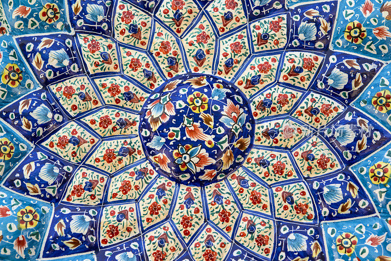 波斯建筑和装饰艺术，伊朗