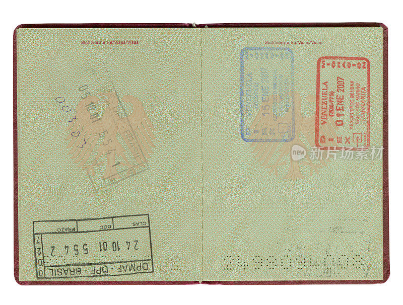 带有印章的德国护照，包括剪报路径