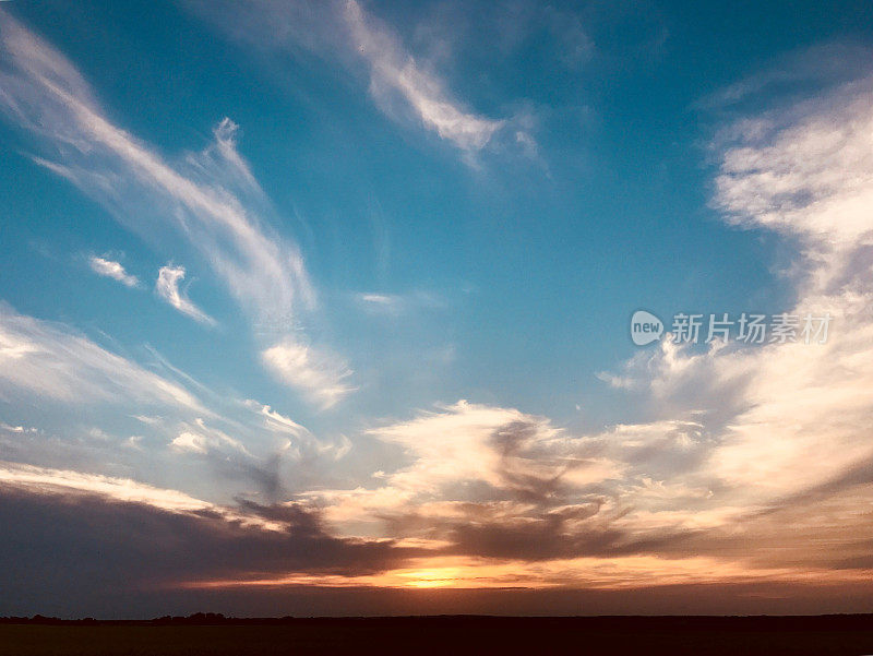 马尾巴的天空