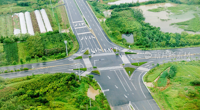 近场公路鸟瞰图