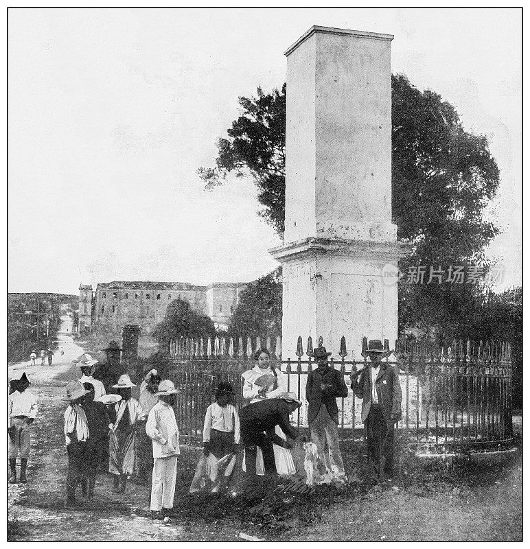 古黑白照片:古巴马坦萨斯，西班牙费迪南德二世纪念碑