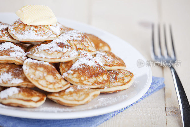 荷兰食物:“Poffertjes”或小煎饼