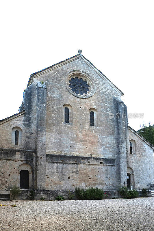 塞纳克圣母院修道院-卢贝隆