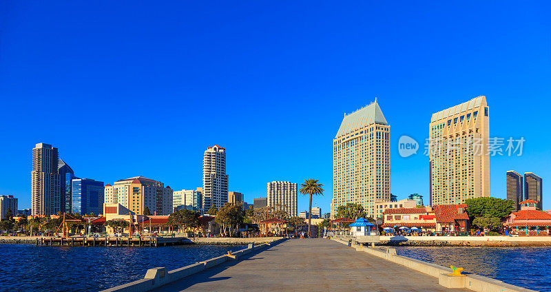 城市景观与摩天大楼的圣地亚哥天际线，加利福尼亚