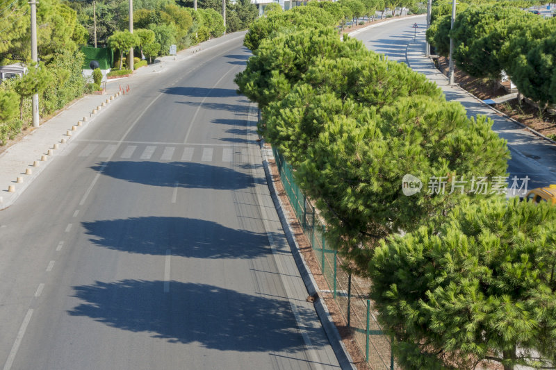 高角公路沥青路面