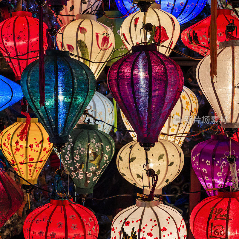 越南会安市的传统丝绸灯笼