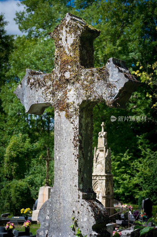 赫伯维尔附近的老墓地