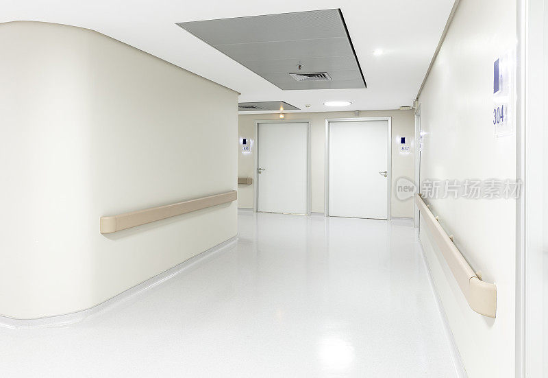 现代医院的空走廊